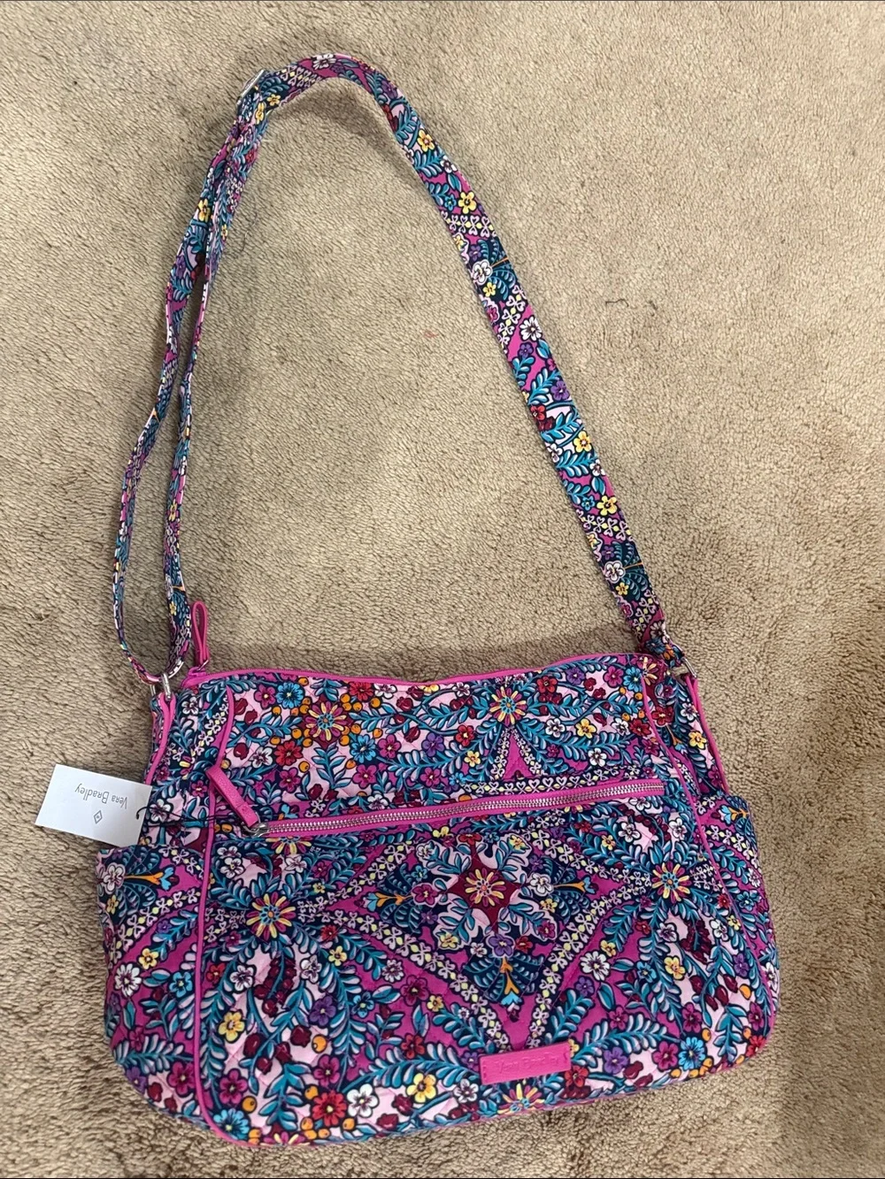 WOW POSHMARK - Authentic Vera Bradley NWT Iconic Large On The Go Crossbody!